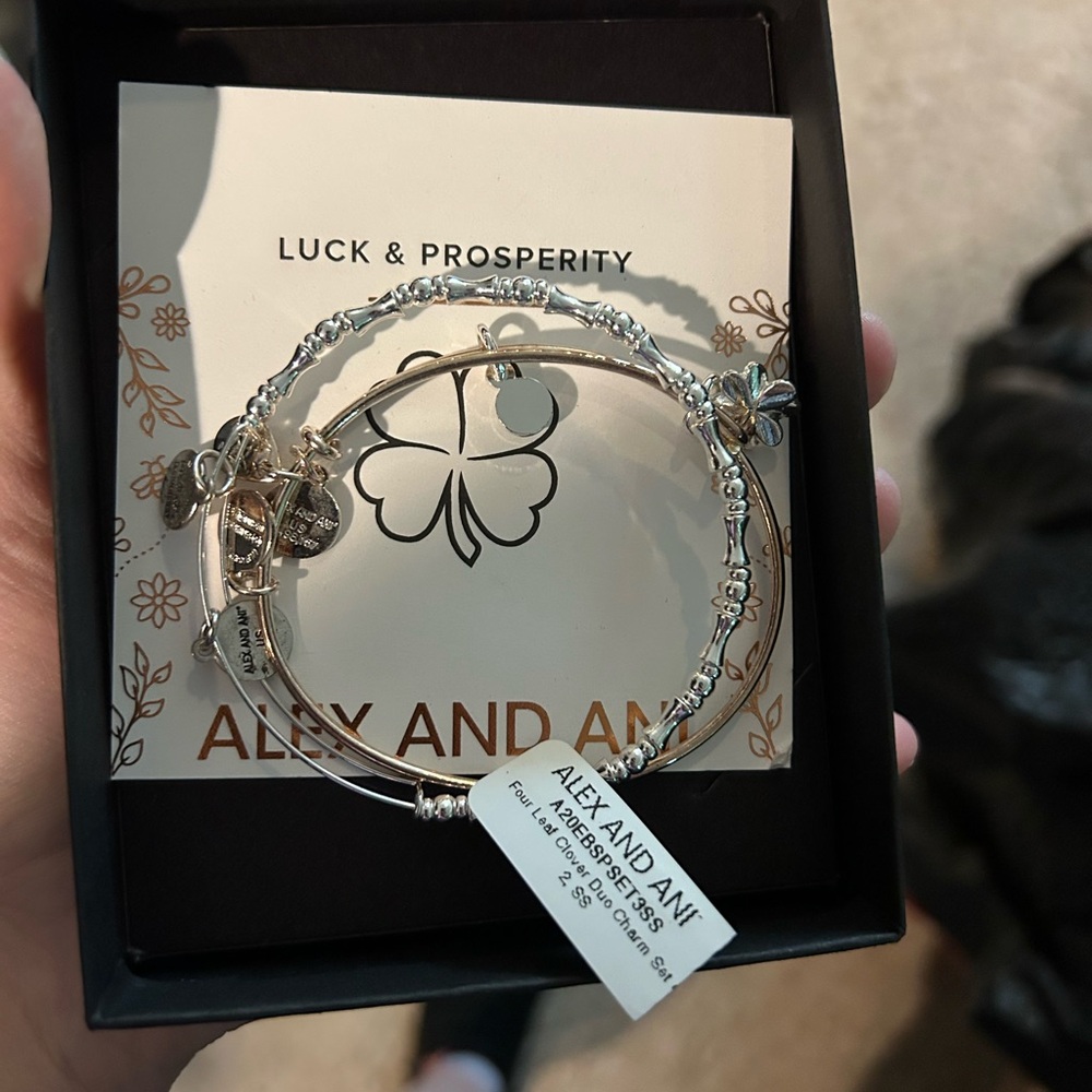 Alex and Ani 4 Leaf Clover Charm Set New